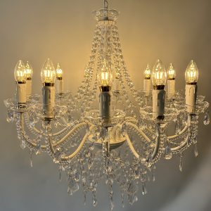 Candelabro blanco de cristal